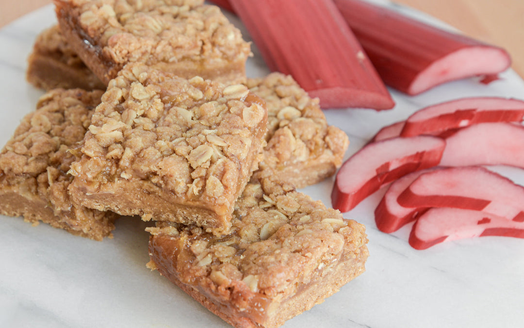 Brown butter rhubarb blondies