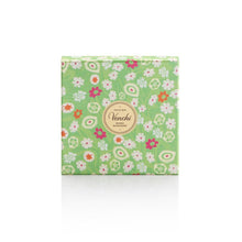 Exterior of the Venchi cremino gift box